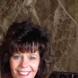 Meet your Posher, Myra